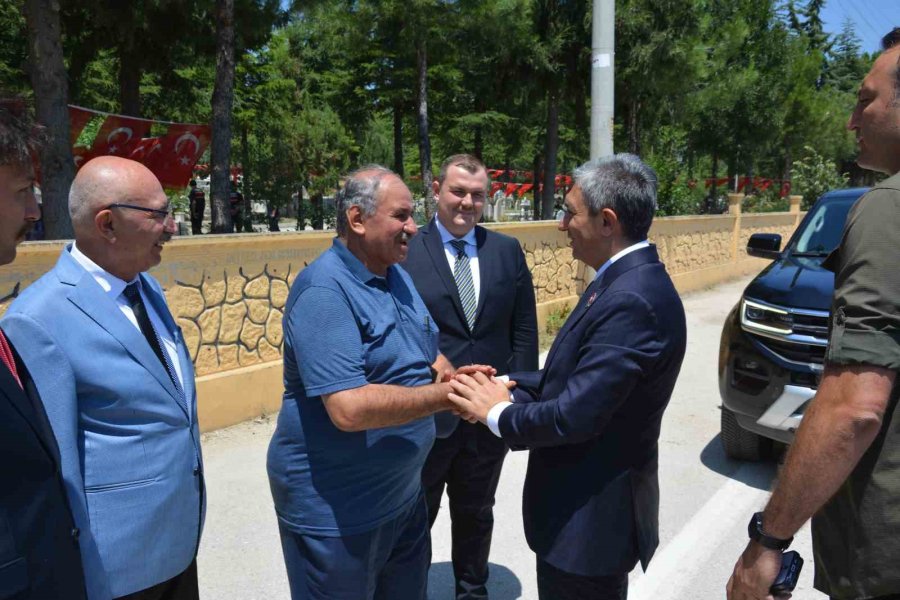 Korkuteli’nde 15 Temmuz Şehidi Yasin Naci Ağaroğlu, Mezarı Başında Anıldı