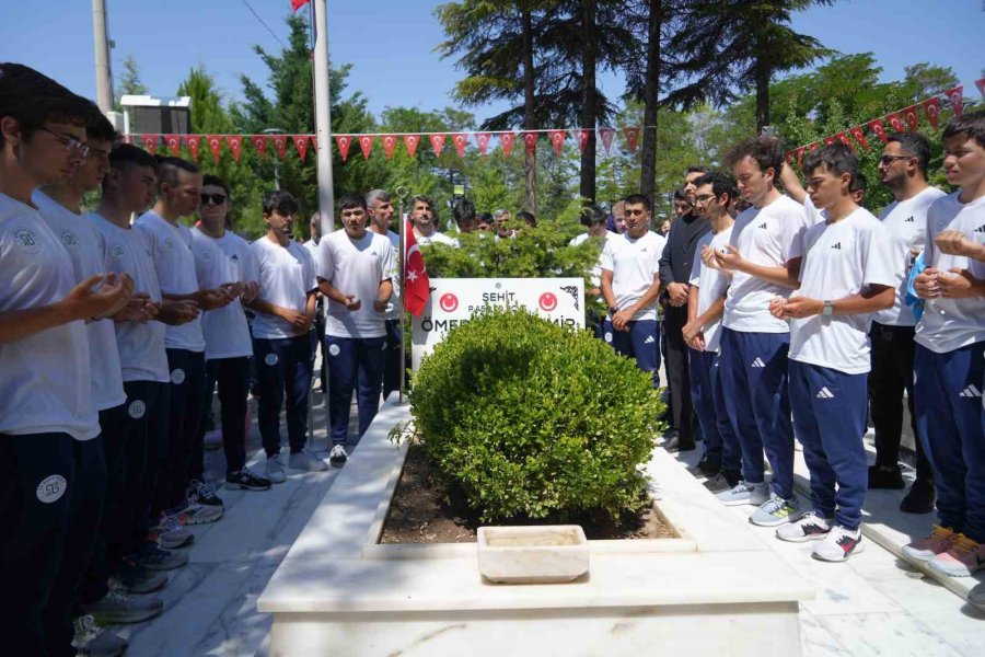 10. Ömer Halisdemir Bisiklet Turu Tamamlandı