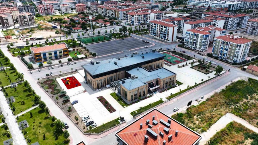 Türkiye’nin En Büyüğü, Karatay Engelli Aktif Yaşam Merkezi Açıldı
