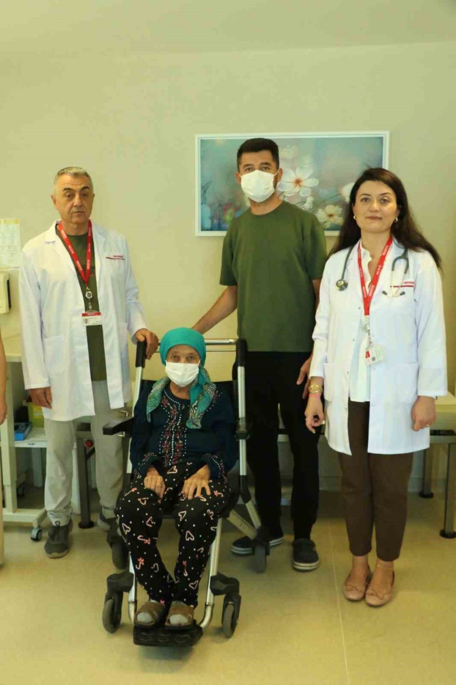 Yıllar Önce Bir Hastaya Can Olur Diye Yaptığı Bağış Annesinin Hayatını Kurtardı