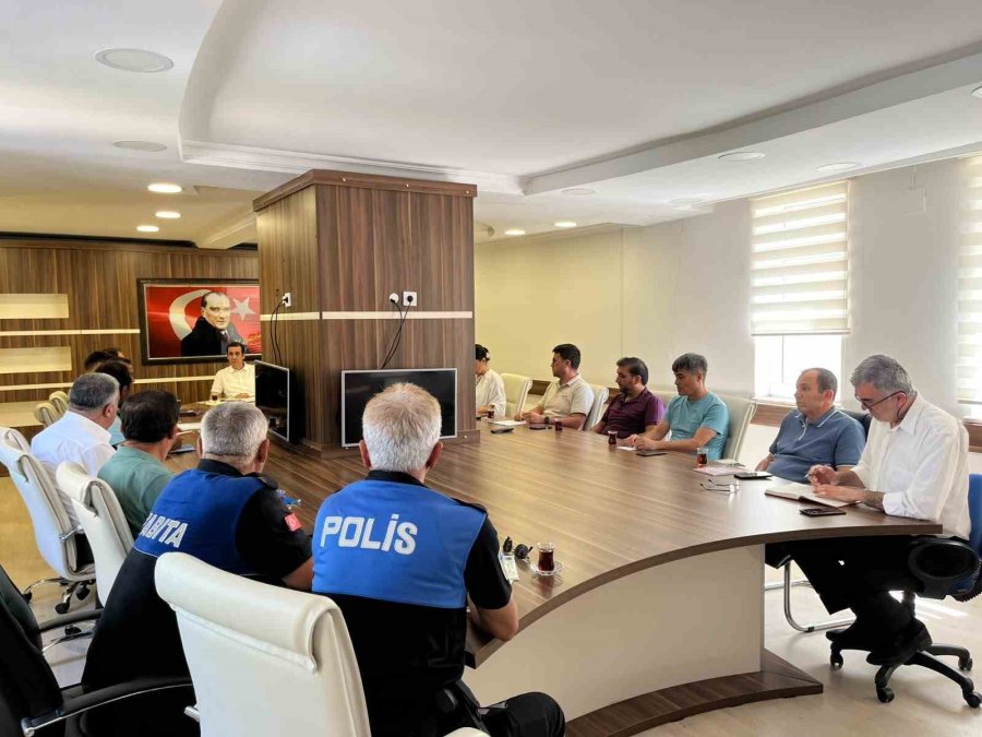 Bozyazı’da Boğulma Vakalarına Karşı Önlemler Masaya Yatırıldı