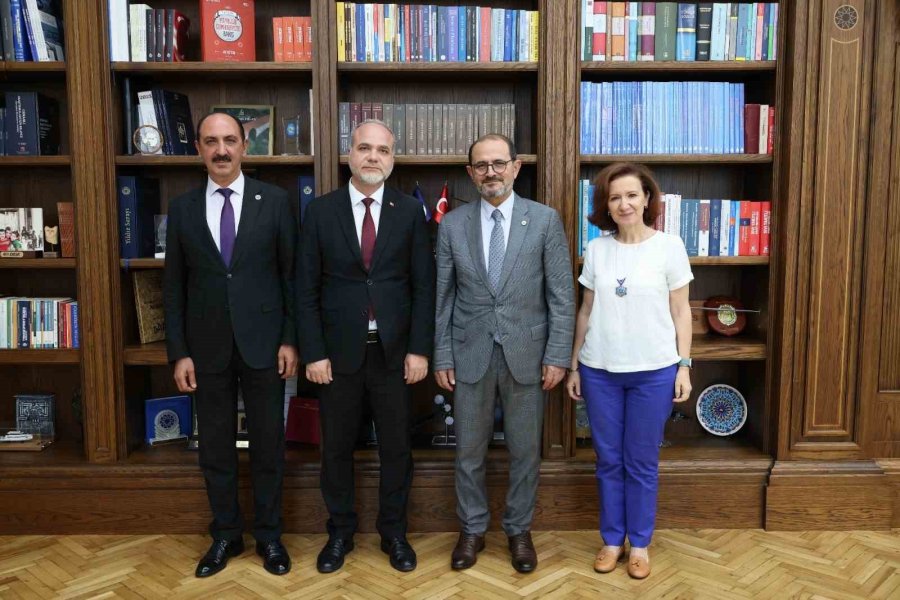 Nöhü İle Yıldız Teknik Üniversitesi Arasında İş Birliği Protokolü