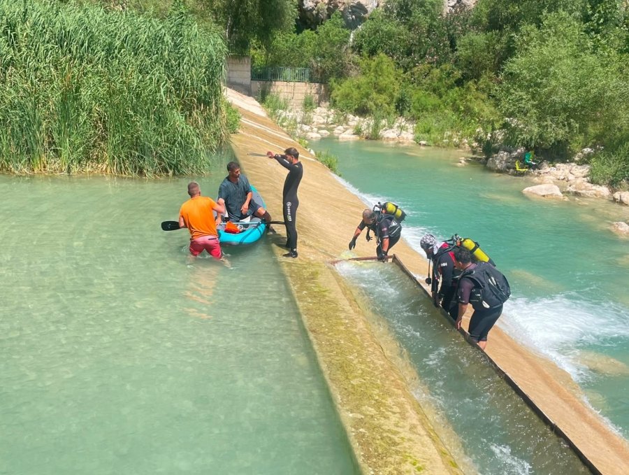 Kapuz Kanyonu’nda Serinlemek İçin Girdiği Suda Hayatını Kaybetti