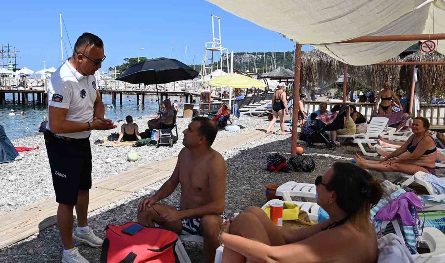 Kemer’de "dumansız Plaj" Uygulaması Başladı