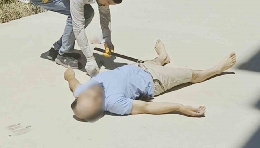 Temizlik İçin Gittiği 1’inci Kattaki Dairenin Penceresinden Düştü