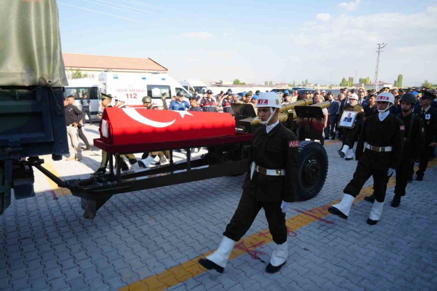 Hava Harp Okulu Öğrencisi Veli Bilgin, Memleketi Niğde’de Son Yolculuğuna Uğurlandı