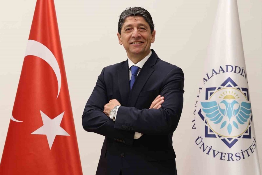 Yaz Sıcaklarında Yaşlılara Sağlıklı Yaşam Önerisi