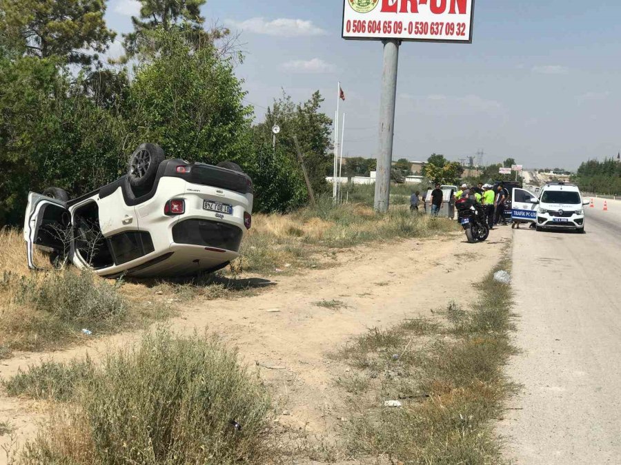 Tırın Patlayan Lastiğinden Savrulan Parçalar Kazaya Sebep Oldu: 3’ü Çocuk 8 Yaralı