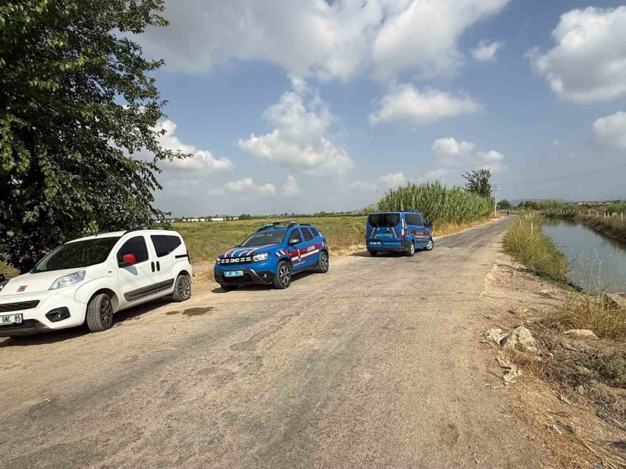 Sulama Kanalı Kenarında Eşyaları Bulunan Sera İşçisini Arama Çalışmaları İkinci Günde De Sürüyor