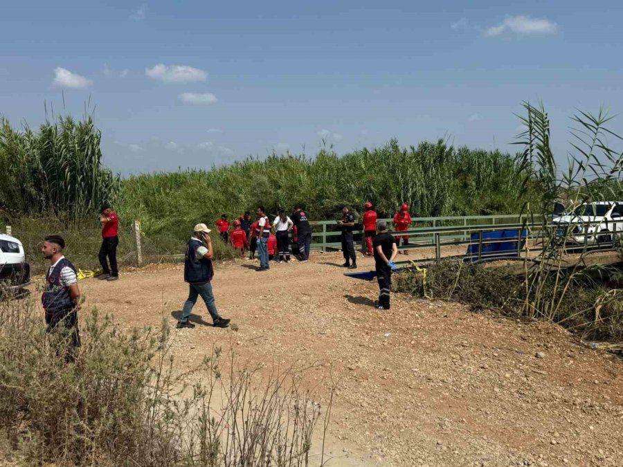 Sulama Kanalında Aranan Sera İşçisinden Acı Haber Geldi, Yakınları Sinir Krizi Geçirdi