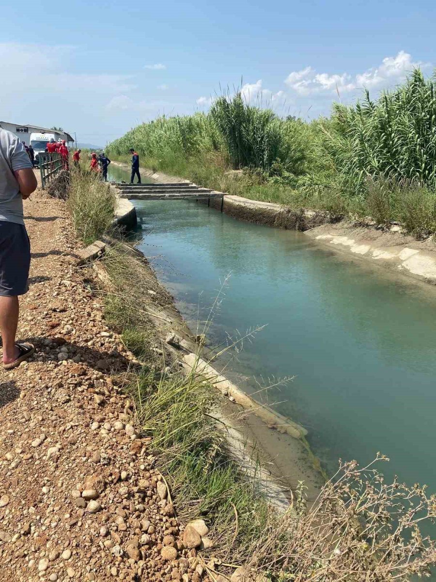 Sulama Kanalında Aranan Sera İşçisinden Acı Haber Geldi, Yakınları Sinir Krizi Geçirdi