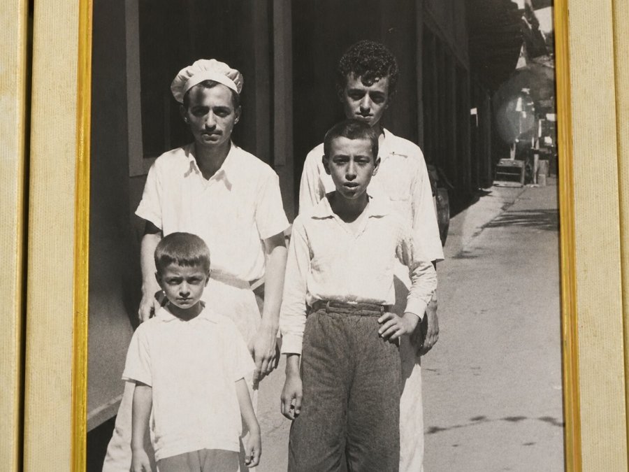 81 Yaşında, 69 Yıldır Aynı Tezgâhın Başında: "hayata Yeniden Başlasam Yine Börekçi Olurdum"