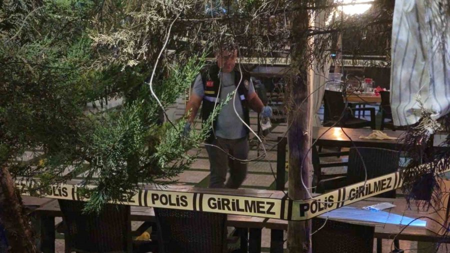Antalya’da Silahlı Saldırı: 3 Yaralı