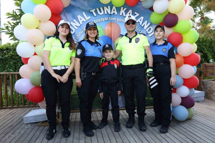 Dmd Hastası Ünal’ın Polis Olma Hayali Gerçek Oldu