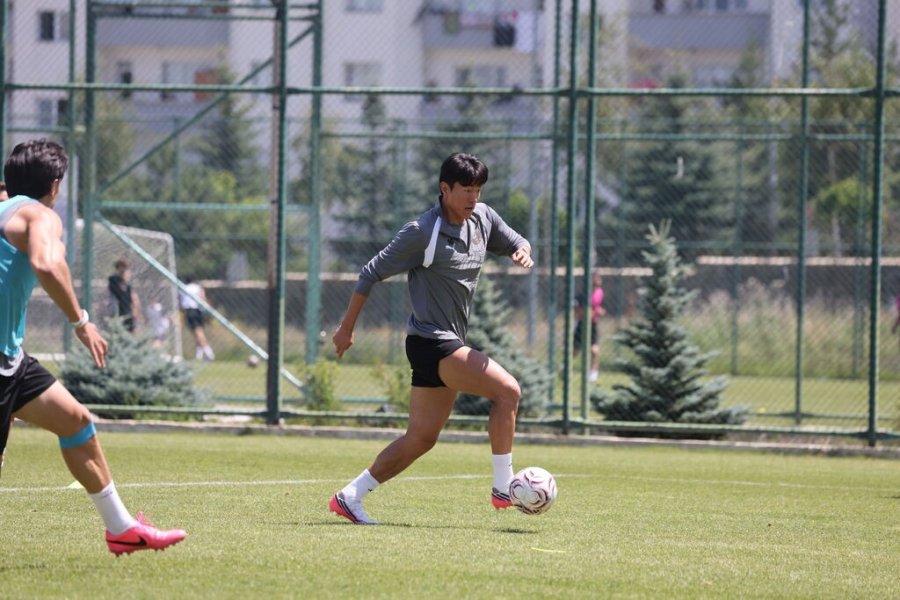 Corendon Alanyaspor, Erzurum Kampına Başladı