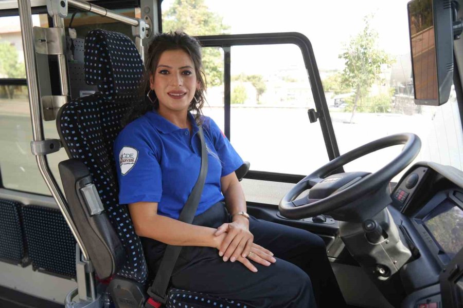 Niğde’de Ücretsiz Elektrikli Otobüsler Kadın Şoförlere Emanet
