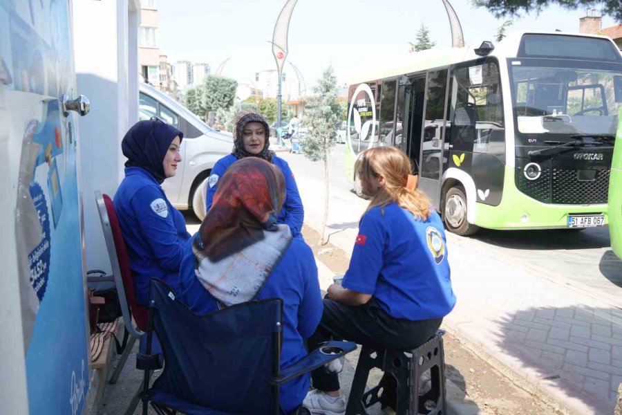 Niğde’de Ücretsiz Elektrikli Otobüsler Kadın Şoförlere Emanet