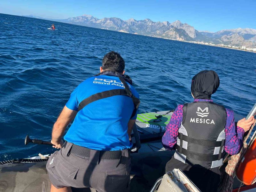 Rüzgarla 2 Mil Açığa Sürüklenen 38 Sup’cuyu Deniz Polisi Kurtardı