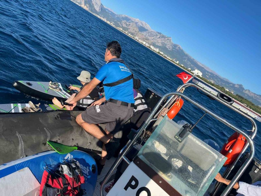 Rüzgarla 2 Mil Açığa Sürüklenen 38 Sup’cuyu Deniz Polisi Kurtardı
