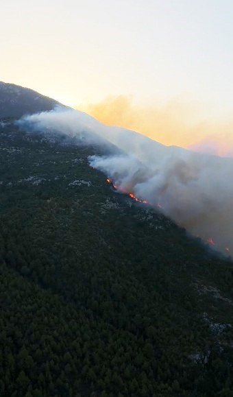 Antalya Kaş’ta Orman Yangını