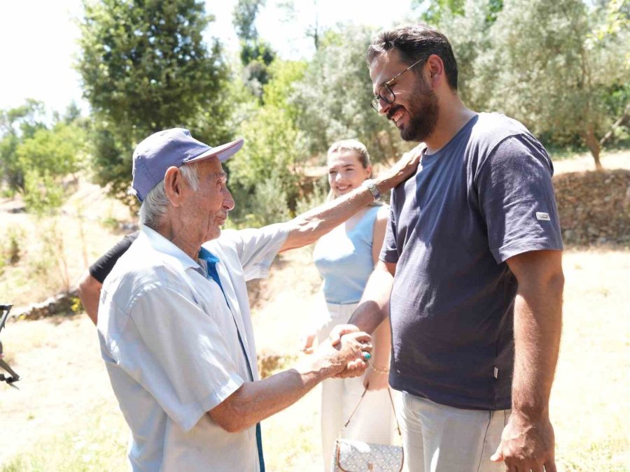Alanya Belediyesi Ve Hayırsever Desteğiyle İhtiyaç Sahibi Aileye Konteyner Ev