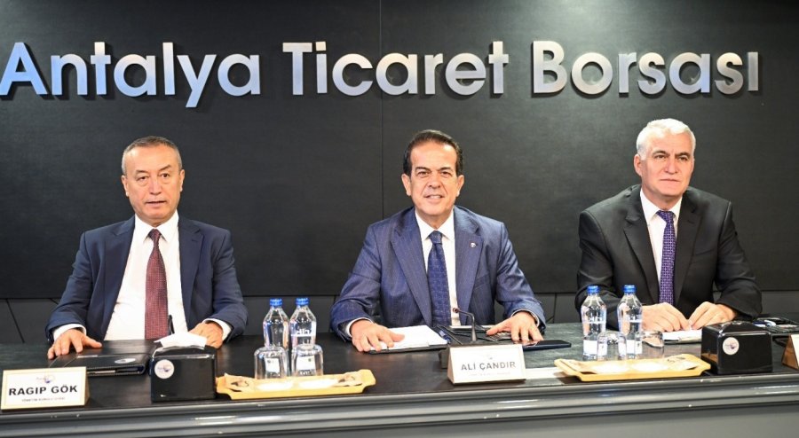 Atb Başkanı Çandır: "antalya İhracatta Olumlu Performans Sergiliyor"