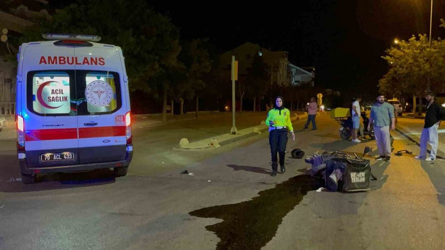 Otomobille Motosiklet Çarpıştı: 1 Ağır Yaralı