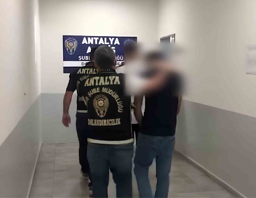 Antalya’da 2 Buçuk Milyon Liralık Nitelikli Dolandırıcılık Operasyonu: 4 Gözaltı