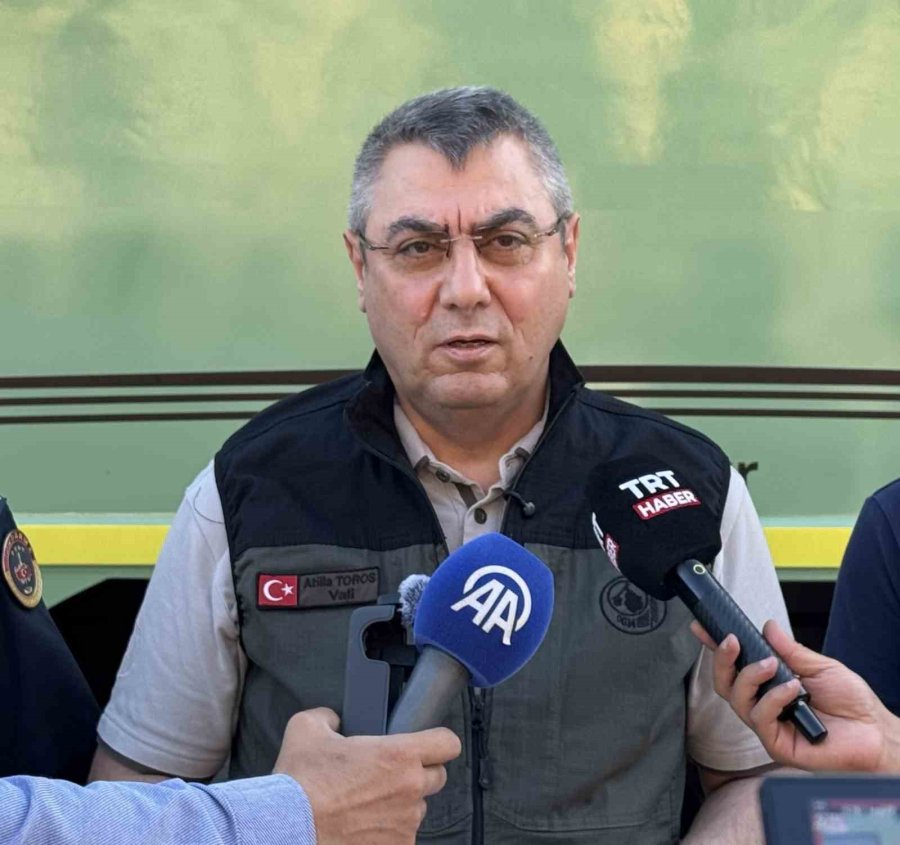 Mersin Aydıncık’taki Orman Yangını Büyük Ölçüde Kontrol Altına Alındı