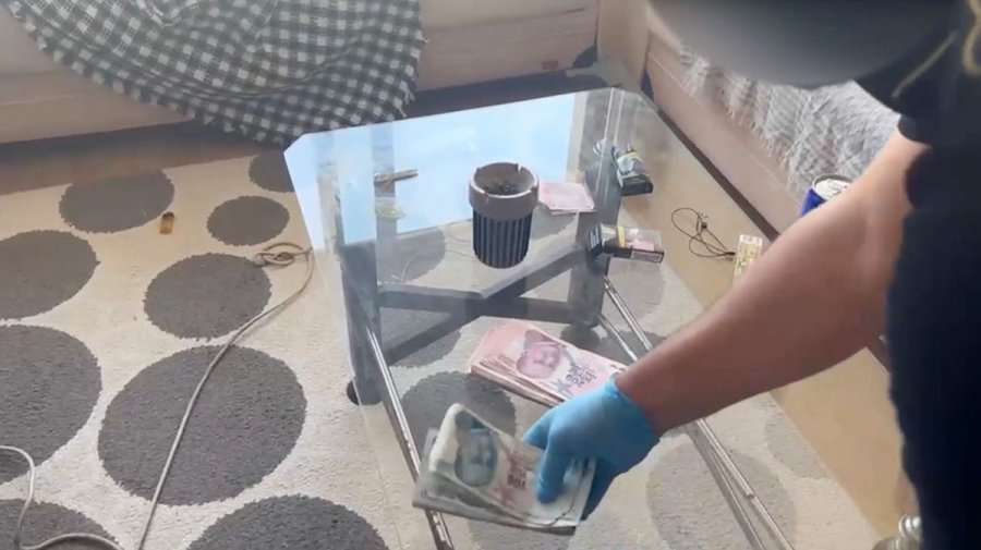 Antalya’da 2 Buçuk Milyon Liralık Nitelikli Dolandırıcılık Operasyonu: 4 Gözaltı