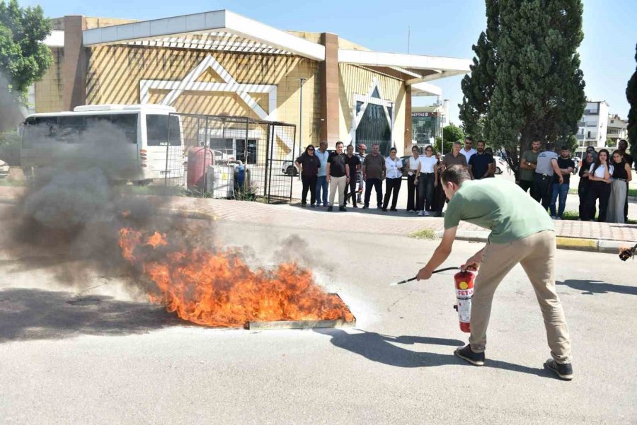 Kepez’de Deprem Ve Yangın Tatbikatı
