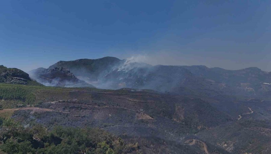 Alanya’daki Orman Yangınında Mücadele İkinci Gününde: Bölge Dron İle Görüntülendi