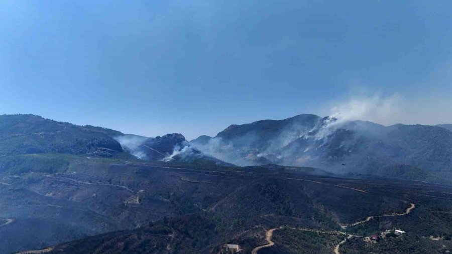 Alanya’daki Orman Yangınında Mücadele İkinci Gününde: Bölge Dron İle Görüntülendi