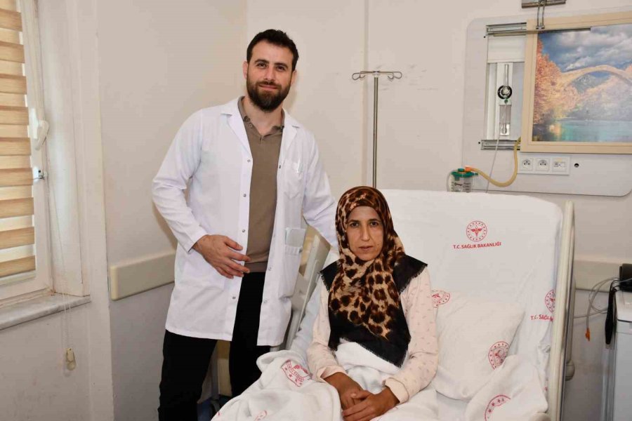 Alanya Eah’de İlk Kez Kapalı Yöntemle Yemek Borusu Kanseri Ameliyatı Gerçekleştirildi