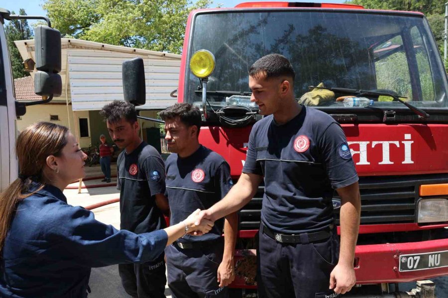 Büyükşehir İtfaiyesi Antalya’nın Dört Bir Yanında Görev Başında