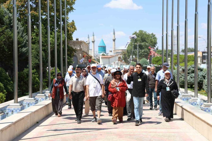 Konya Büyükşehir’in Emeklilere "hatırdan Hatıraya Kültür Turları" Sürüyor