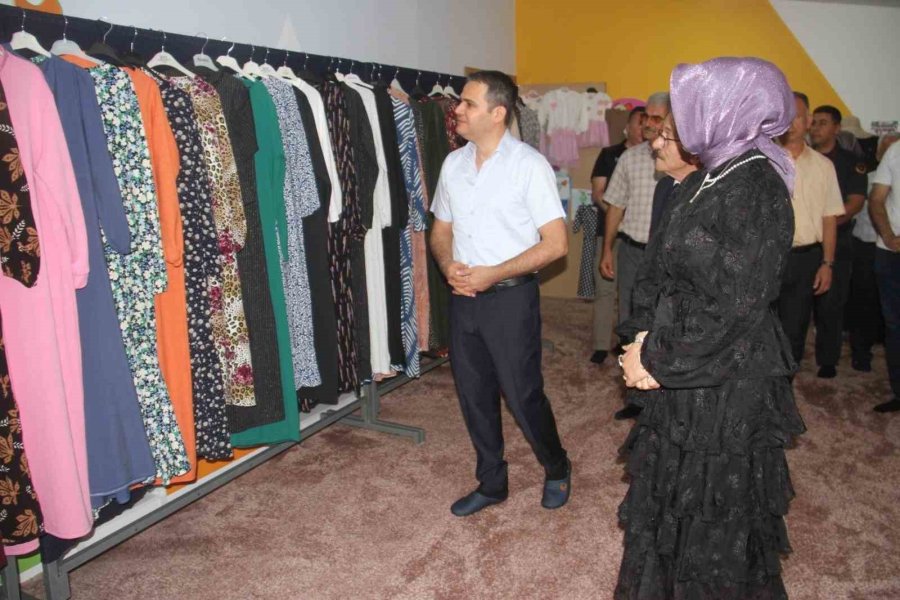 Kadınların Ürettiği Ürünler Sergide Toplandı