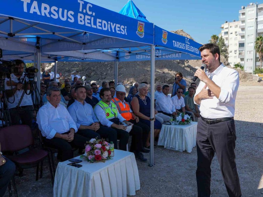 Tarsus’ta Yıllardır Beklenen Kentsel Dönüşümde İlk Beton Döküldü