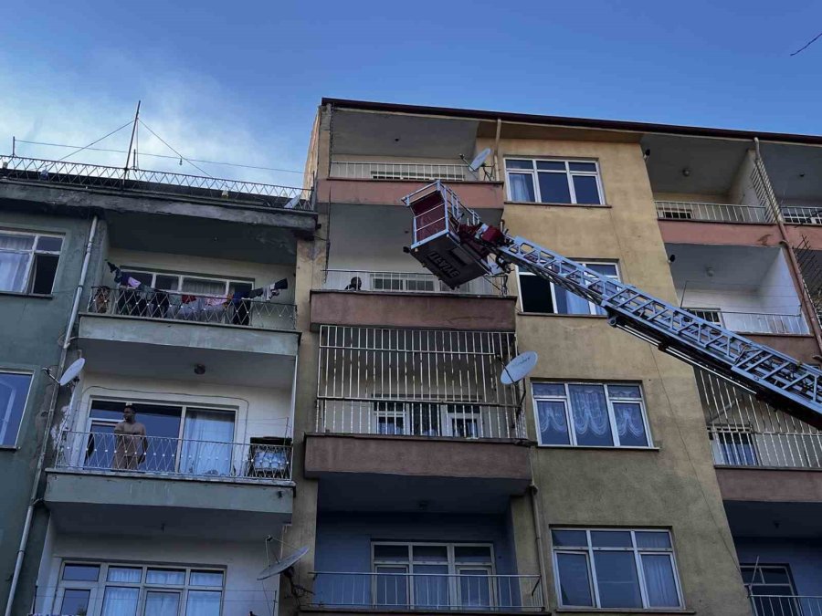Niğde’de Korkutan Yangın