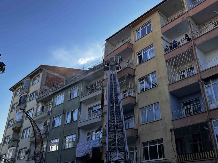 Niğde’de Korkutan Yangın