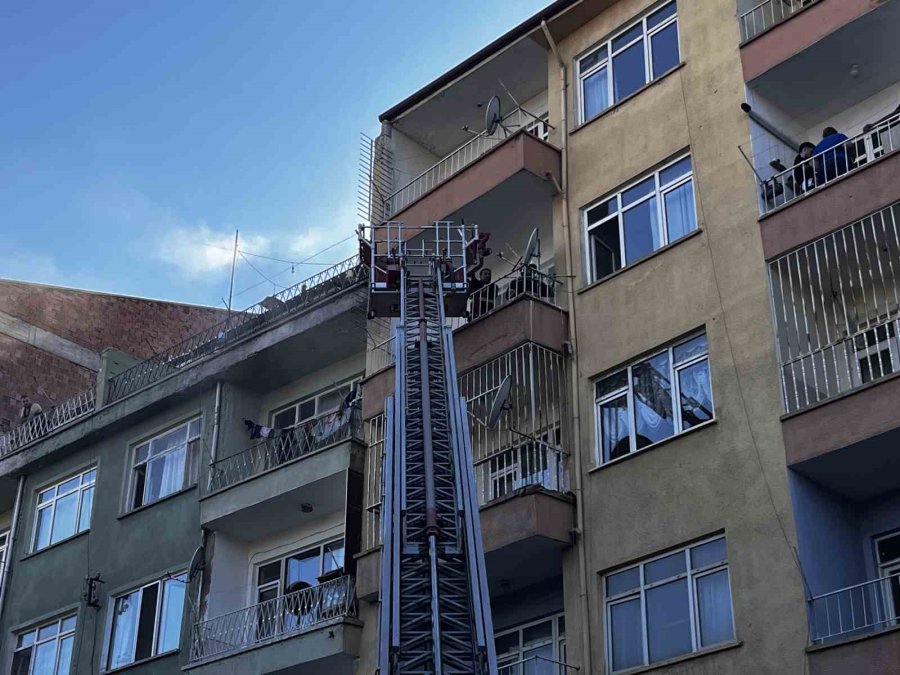 Niğde’de Korkutan Yangın