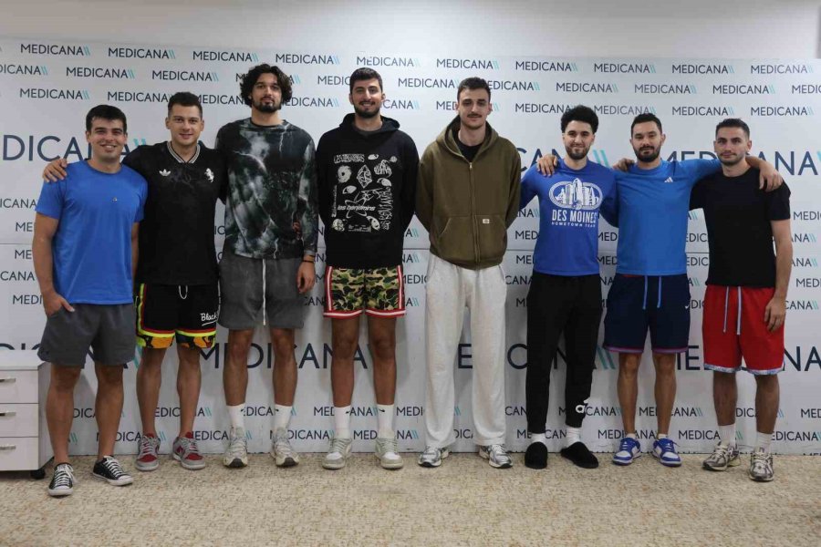 Konya Büyükşehir Belediyesporlu Basketbolcular Sağlık Kontrolünden Geçti