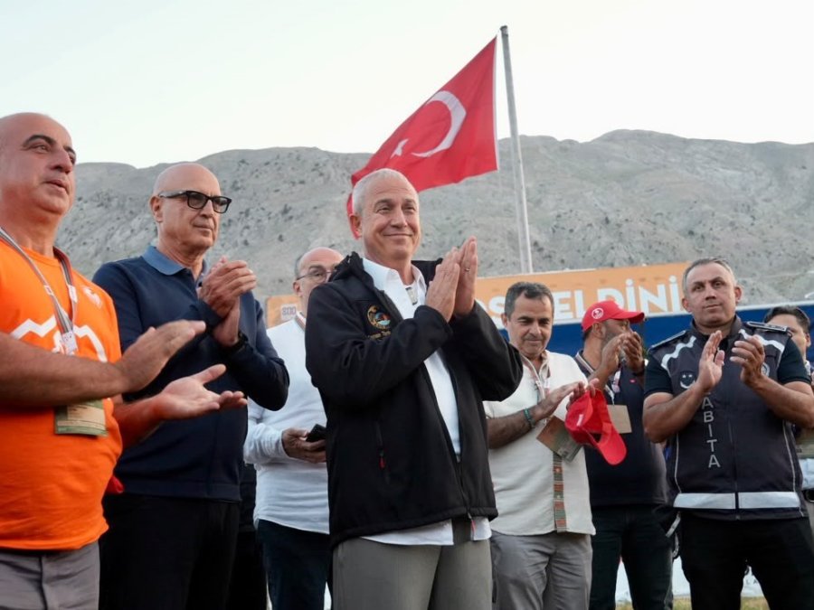 Gökbel’de Başpehlivan Enes Doğan Oldu