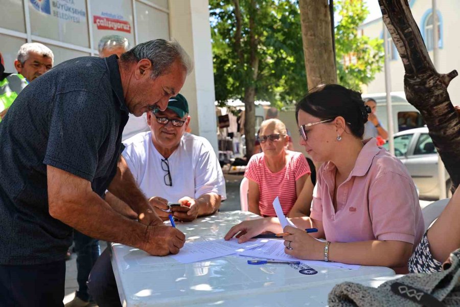 Büyükşehir’den Gündoğmuş Ve İbradılı Arıcılara Bereket Kovanı