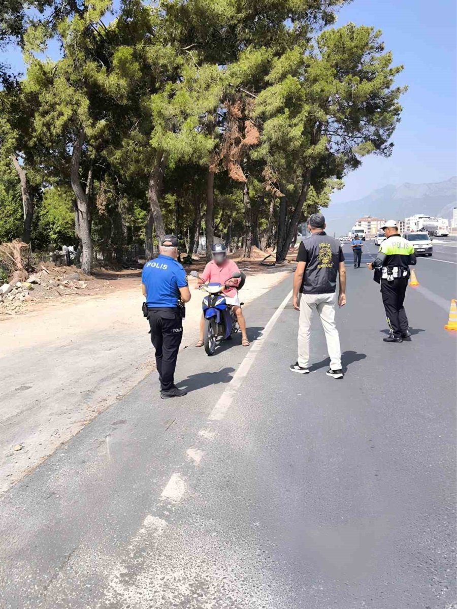 Antalya’da Son Bir Haftada 275 Şahıs Tutuklandı