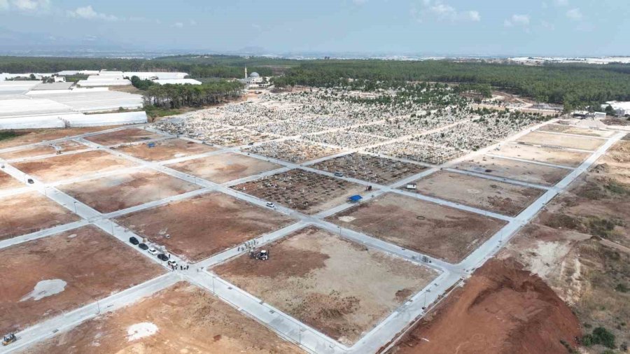 Büyükşehir’den Kurşunlu Kent Mezarlığı’nda Kapasite Artırımı