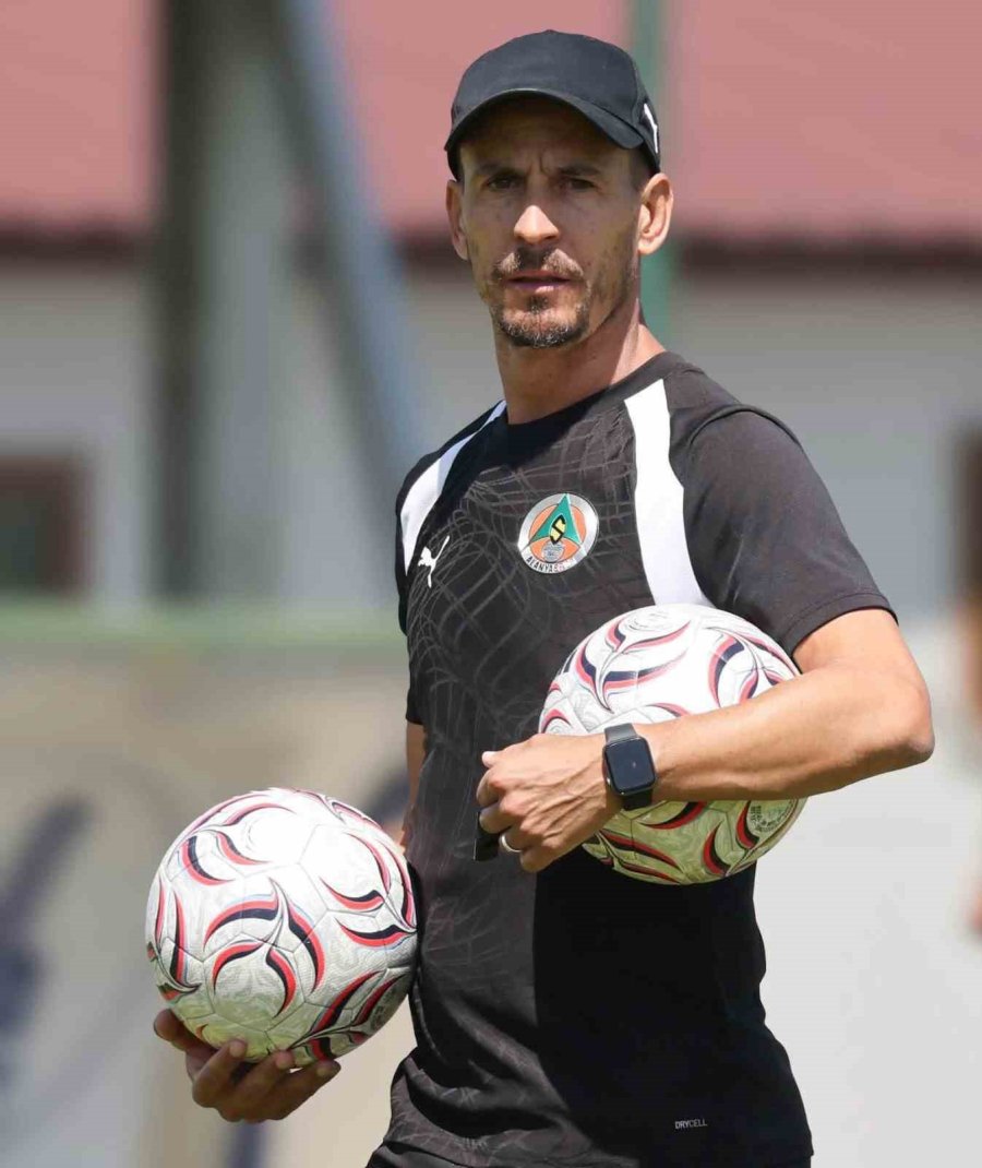 Alanyaspor’un Erzurum Kampı Sona Erdi