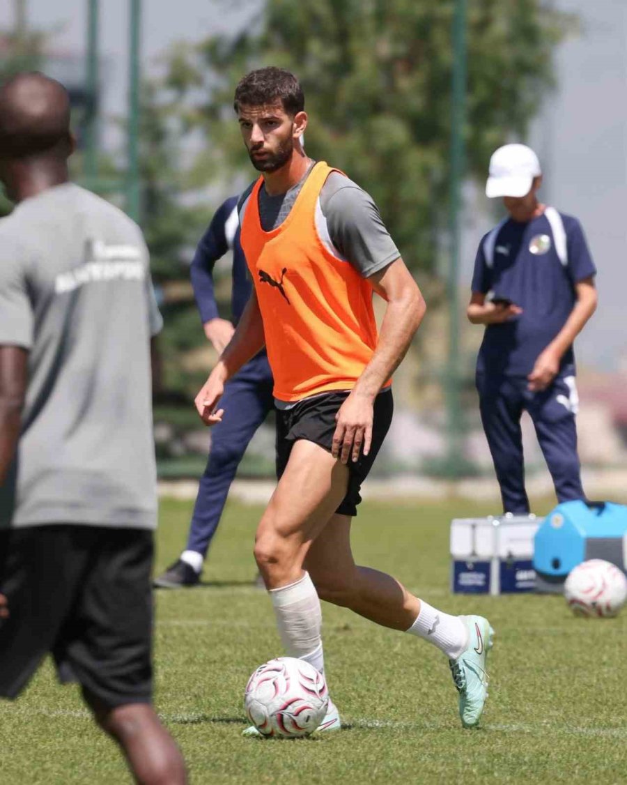 Alanyaspor’un Erzurum Kampı Sona Erdi