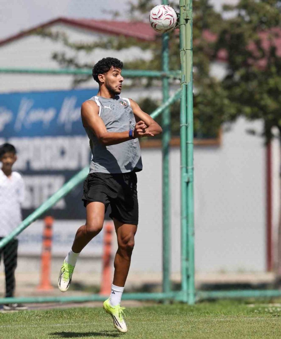 Alanyaspor’un Erzurum Kampı Sona Erdi