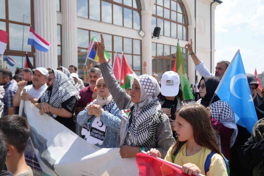 Srebrenitsa’dan Yola Çıkan ’filistin Konvoyu’ Niğde’de